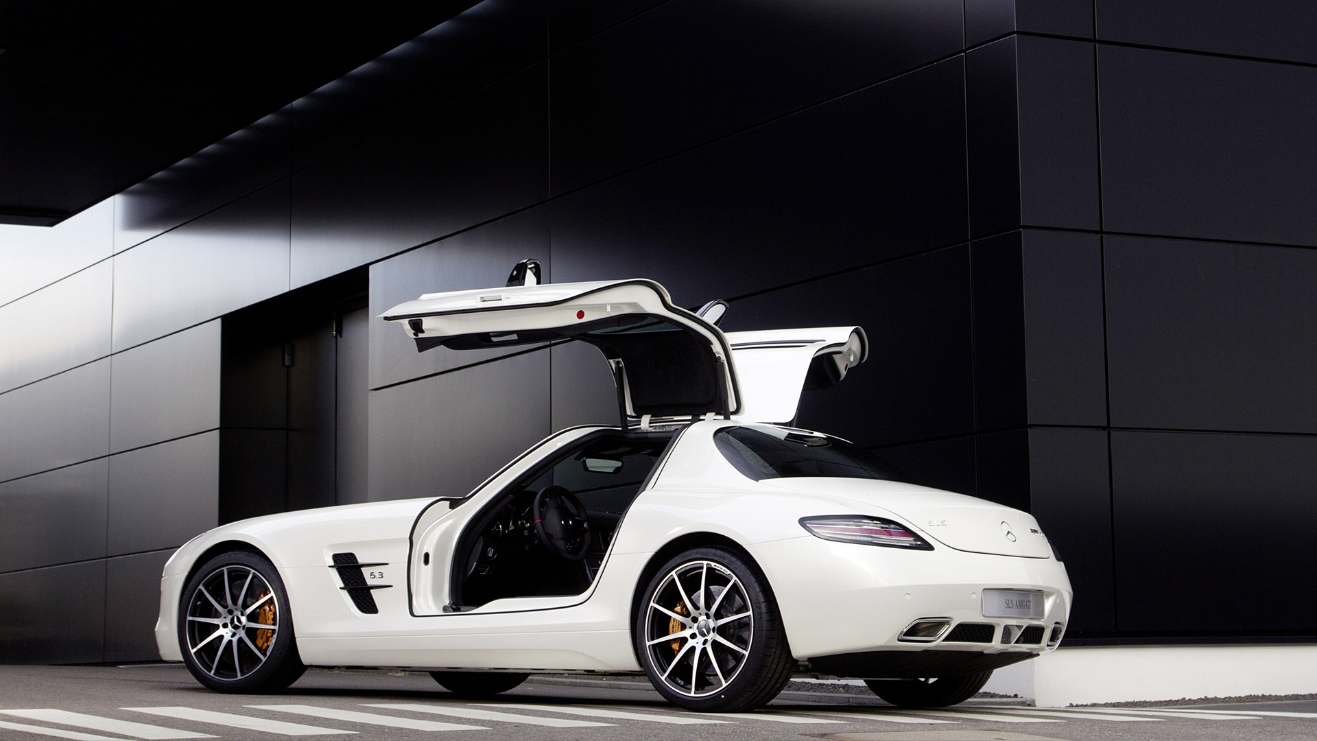 SLS AMG GT - HCP Automotive
